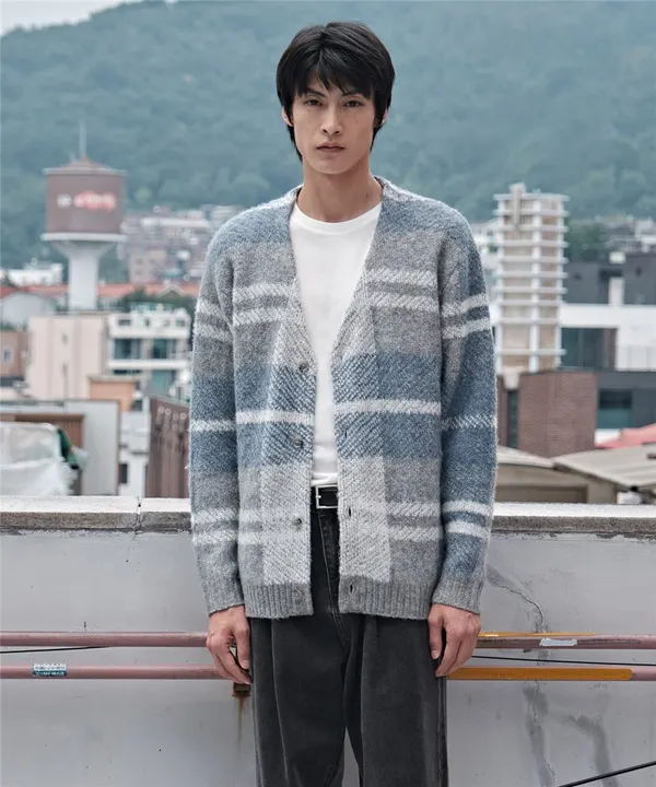 트렌드 체크 가디건_그레이 (세미오버핏)